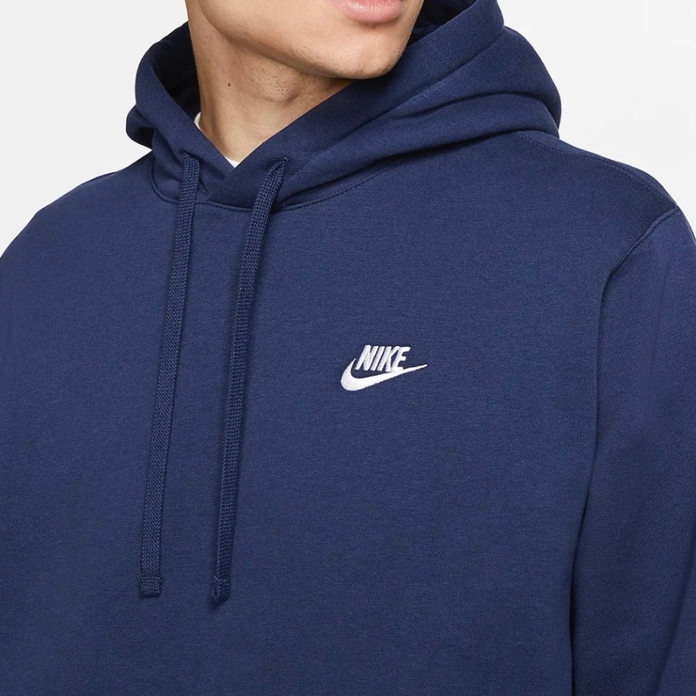 Navy nike sweatshirt